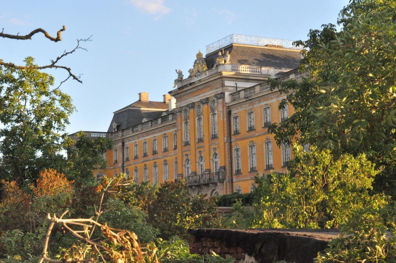 Pension "Seeblick" Am Stelzenhaus Dornburg  Buitenkant foto